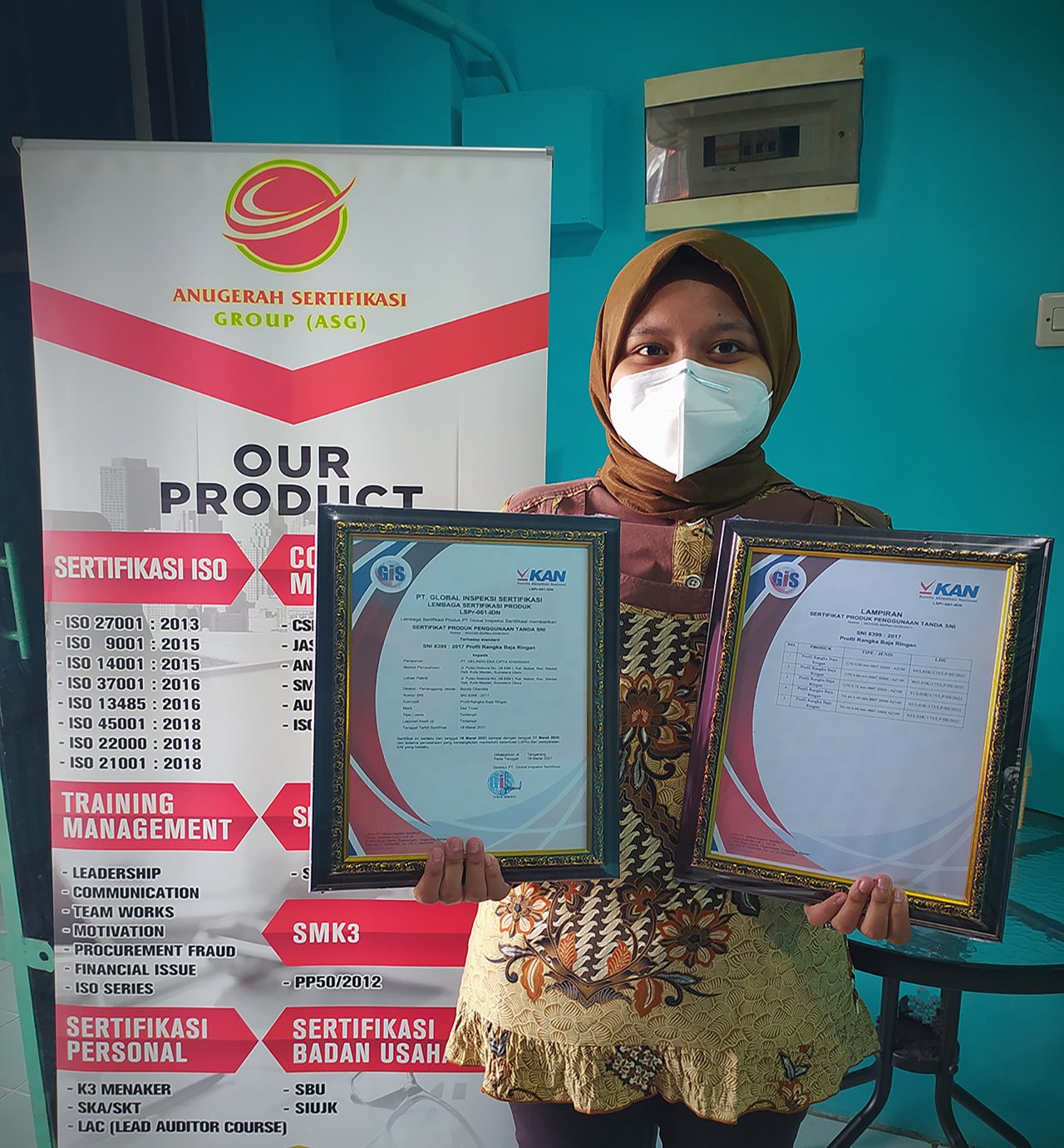 Serah Terima Sertifikat